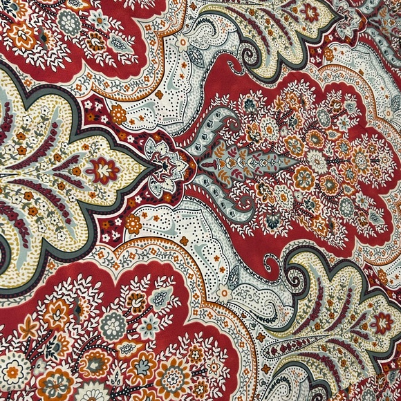 Pottery Barn Red Jordana Paisley Percale King Size Duvet Cover - Picture 5 of 5